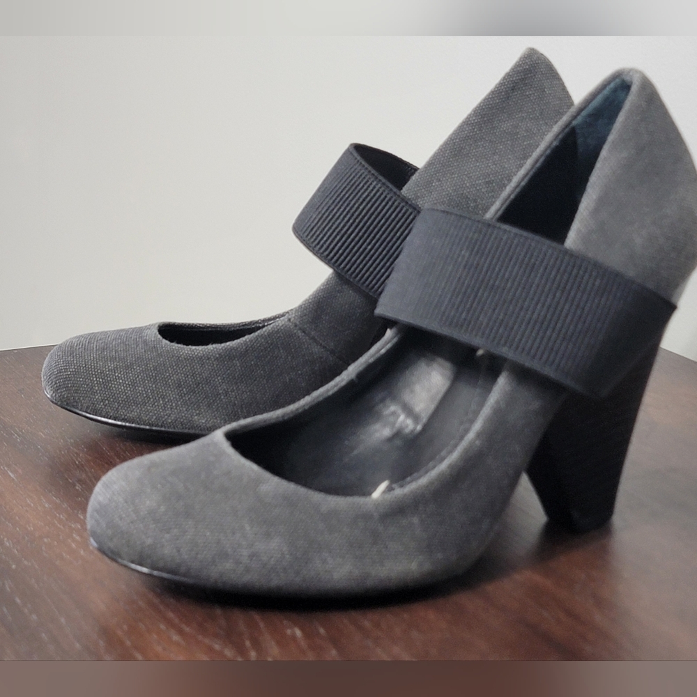 BCBGMAXAZRIA Black/Gray Mary Jane Wedge Block Pumps Women's Size 8B - Picture 8 of 15